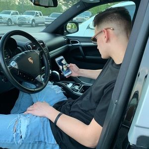 Meet your Posher, Kalib